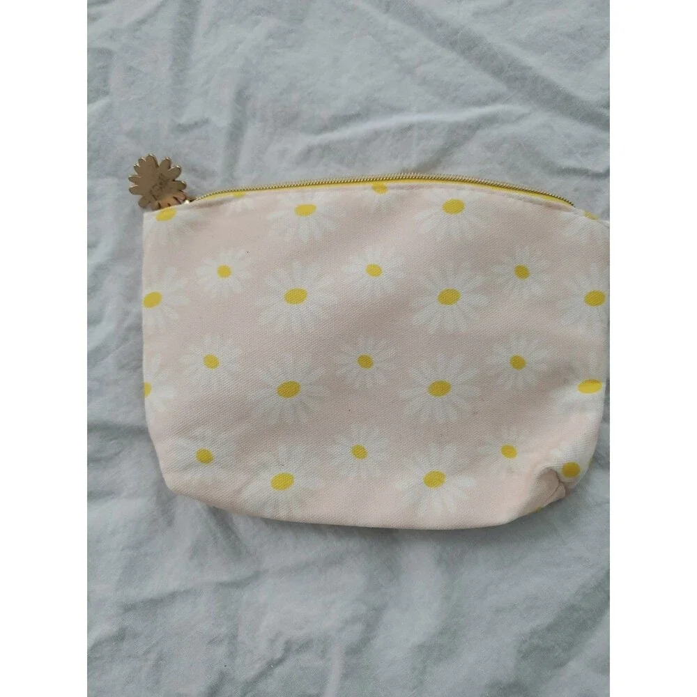 Ipsy Make-up‎ Bags (Lot Of 8) READ DESCRIPTION-Flowers/Vampire Lips/Lemons/Pink